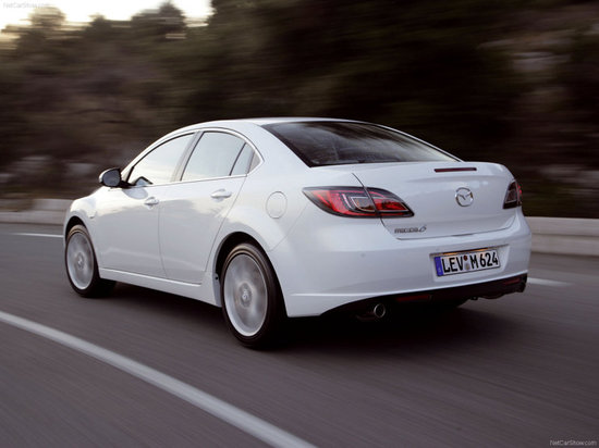 mazda-6_sedan_04_lsb8666.jpg