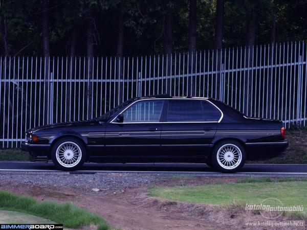 bmw-7-e32-730i-138-kw-3.jpg