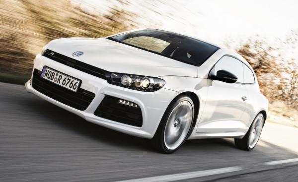 2010_volkswagen_scirocco_r_27_cd_gallery_zoomed.jpg