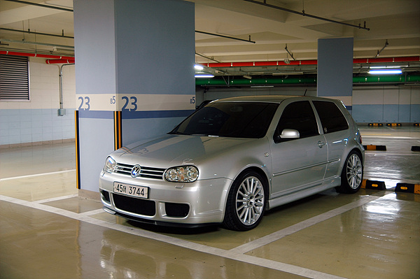 r32-1.jpg