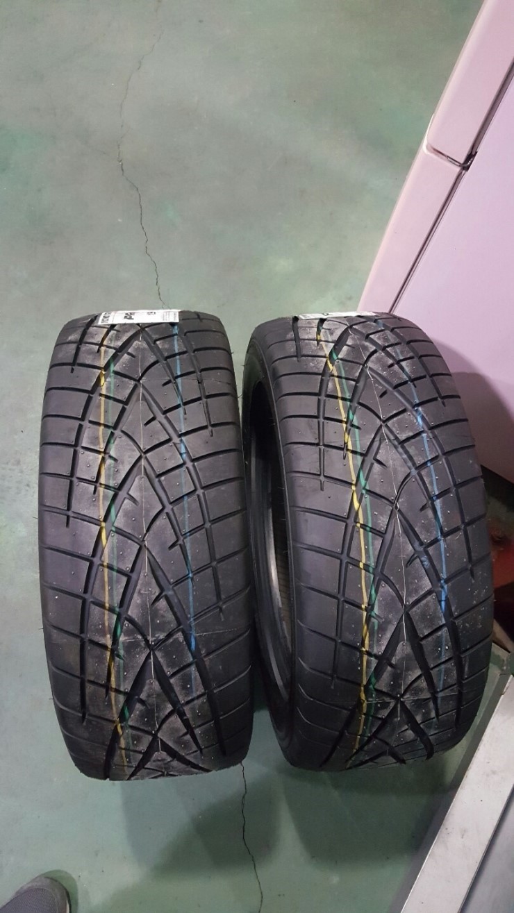 5.jpg : [신품급] TOYO TIRES PROXES R1R 하이그립 195-55-15 두 본