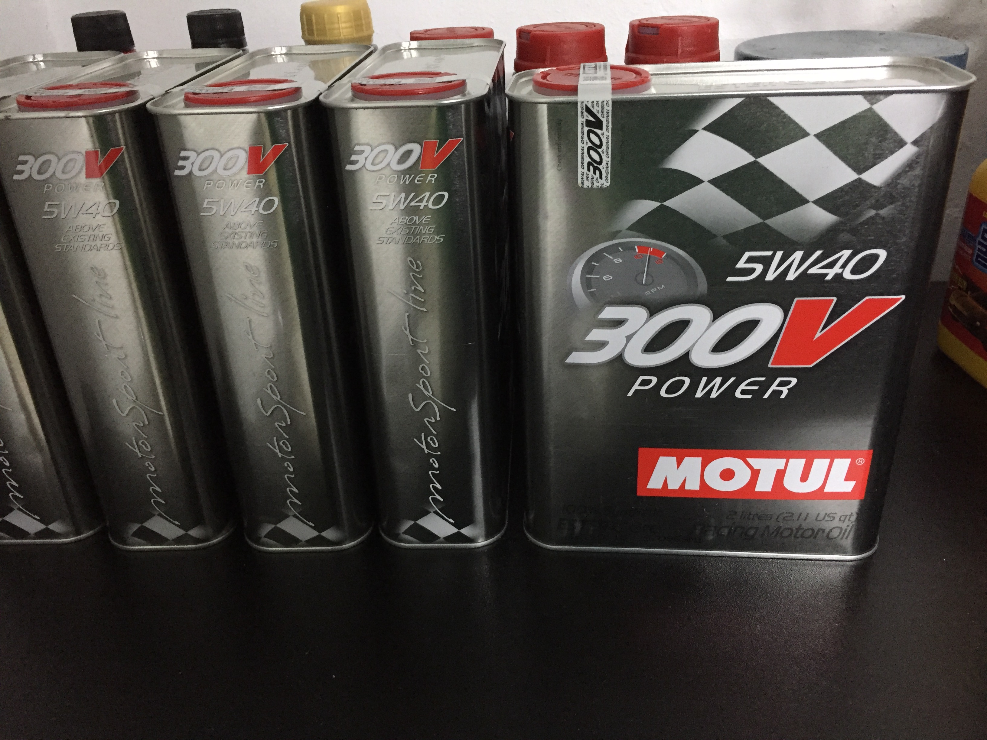 IMG_3556.JPG : MOTUL 300V 5W40 POWER 엔진오일 판매합니다.