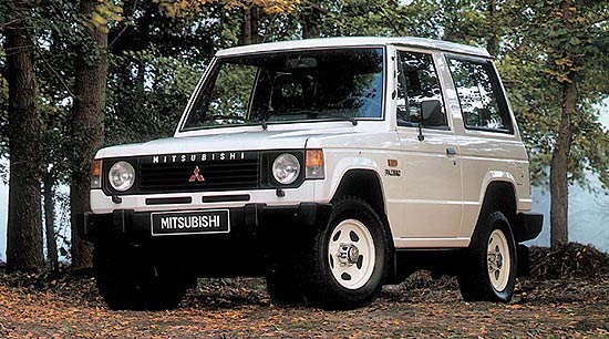 mitsubishi_pajero_1989.jpg