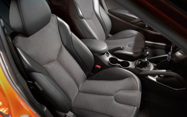 2012-hyundai-veloster-front-seats.jpg