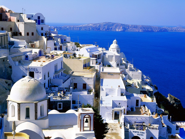 Fira_Santorini_Cyclades_Islands_Greece.jpg